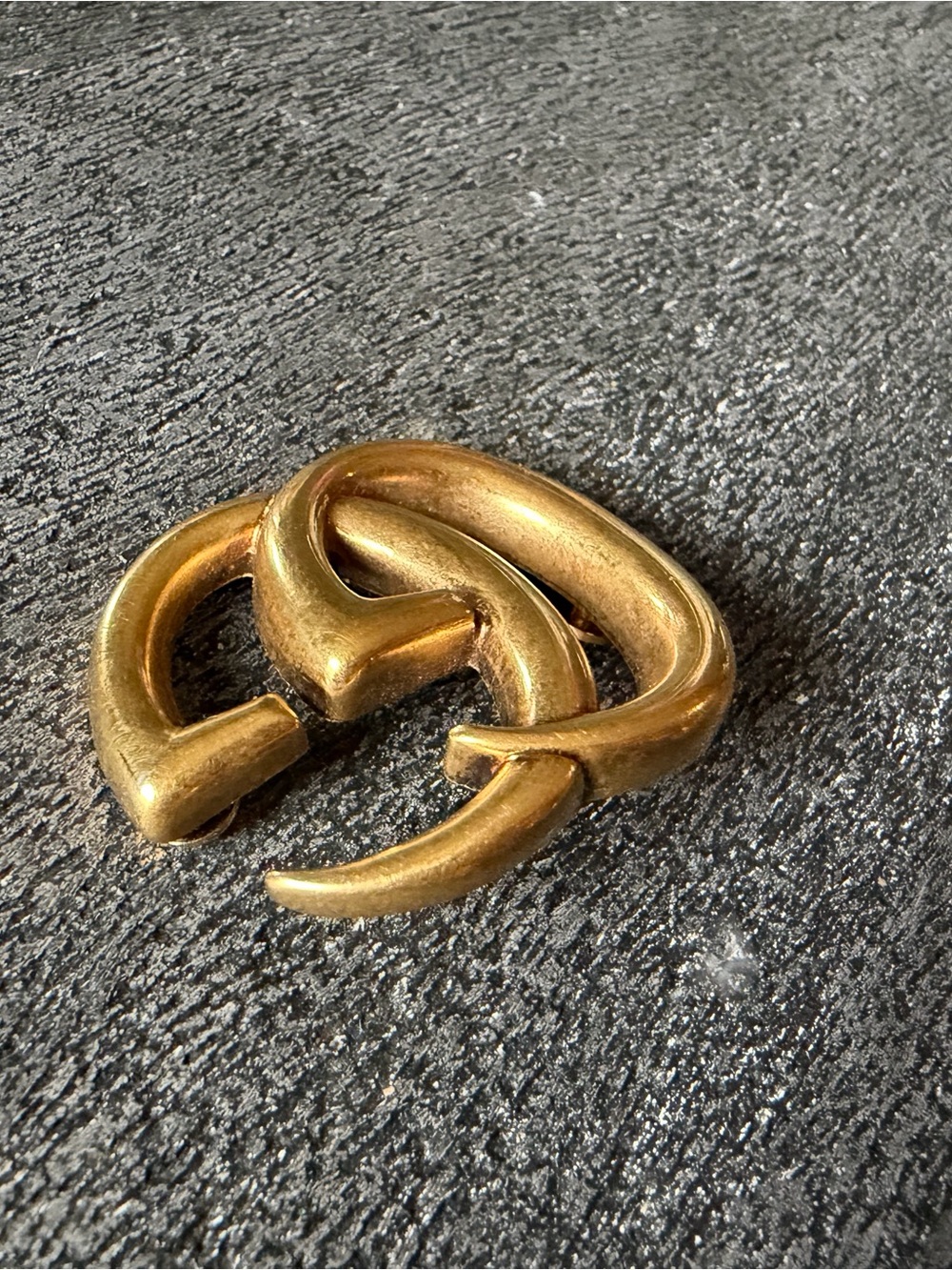 Replacement Gucci Brass hardware - Picture 7 of 9